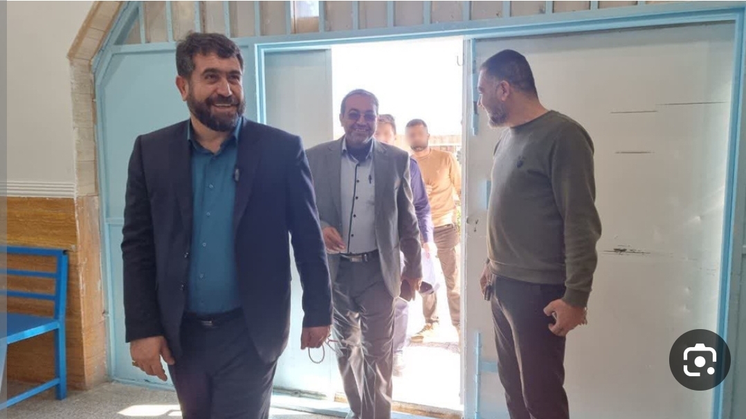 مدیرکل زندانهای فارس  در بازدید ۳ ساعته از زندان داراب: توسعه اشتغال مولد  در دستور کار باشد