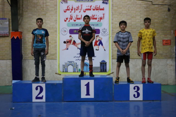 نفرات برتر مسابقات کشتی دانش آموزان فارس مشخص شدند