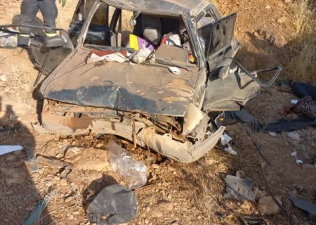 ۳ مصدوم در سقوط خودرو در جاده سپیدان