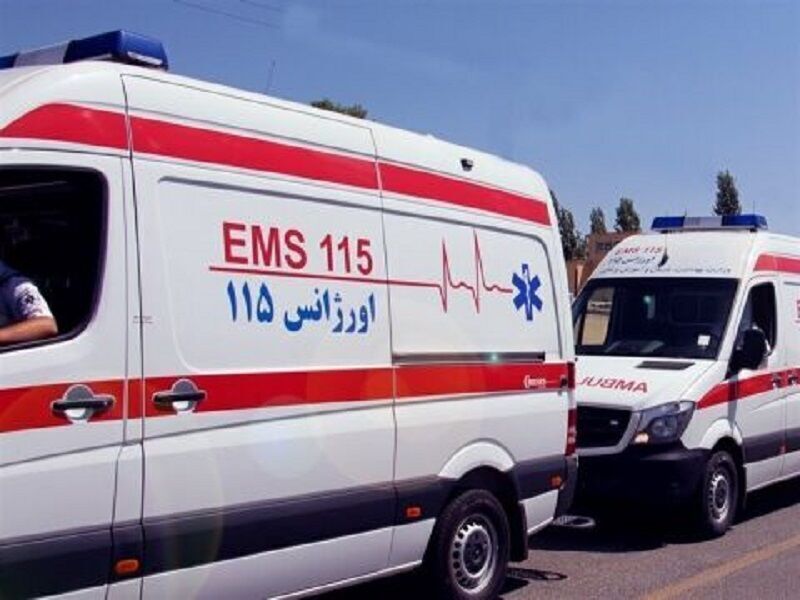 واژگونی سرویس مدرسه در اراک/ ۹ نفر راهی بیمارستان شدند