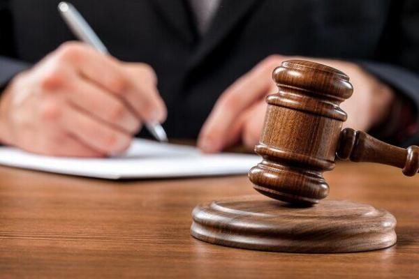 تخصصی شدن وکالت؛ آنلاین و رایگان از وکلا مشاوره بگیرید
