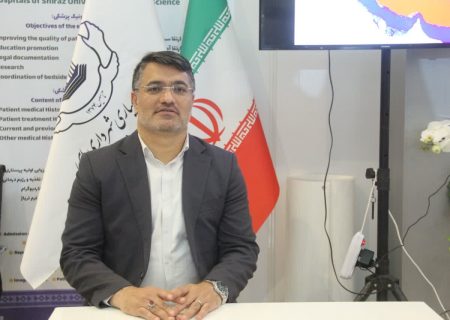 حضور شرکت های دانش بنیان فارس در نمایشگاه ایران قوی