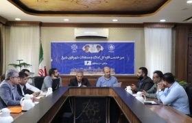 میز خدمت اداره کل املاک و مستغلات شهرداری شیراز در منطقه ۶ برگزار شد