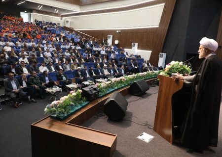 حضرت احمدبن موسی(ع) هویت شیراز است/ شهرداری شیراز زیر سایه «شاهچراغ(ع)» نگین این کلان‌شهر فعالیت‌های درخشانی را در مرز شلمچه ارائه داده است