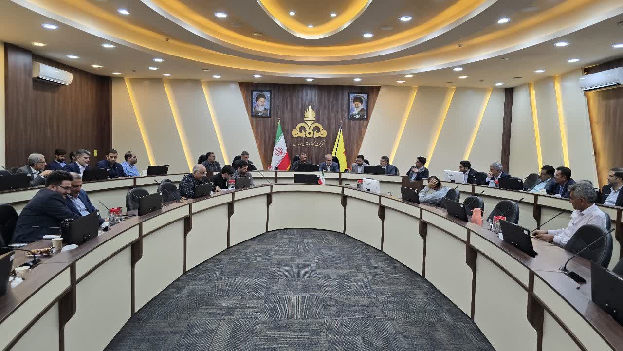 همفکری و هم‌اندیشی مهندسین بسیجی صنعت و معدن فارس با نایب رییس کمیسیون برنامه و بودجه مجلس