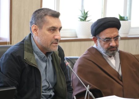 ارتقای بهره وری سازمان ها در گرو گزینش نیروی انسانی معتقد و متعهد است