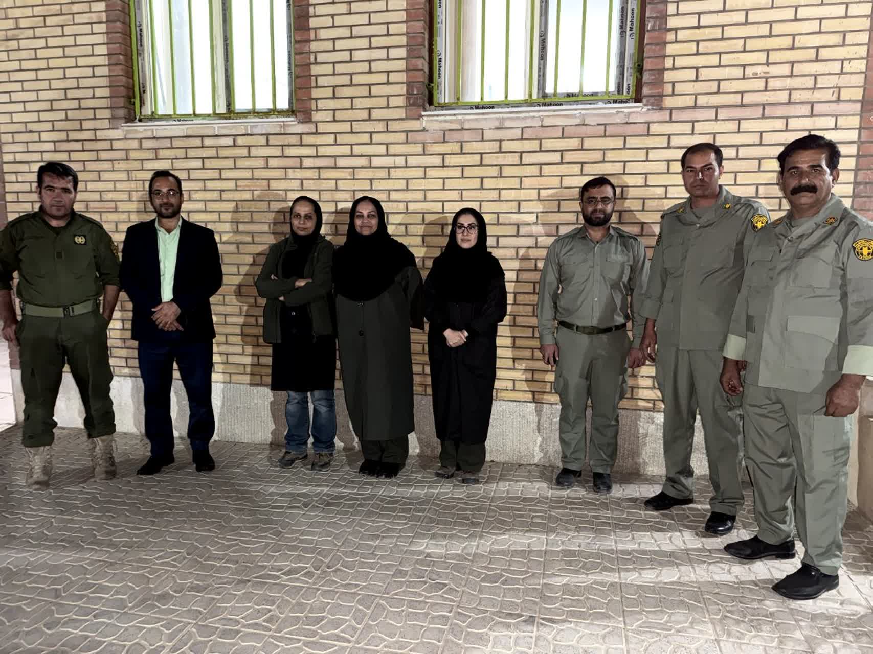 بازدید مدیرکل حفاظت محیط زیست فارس از مناطق جنوبی استان
