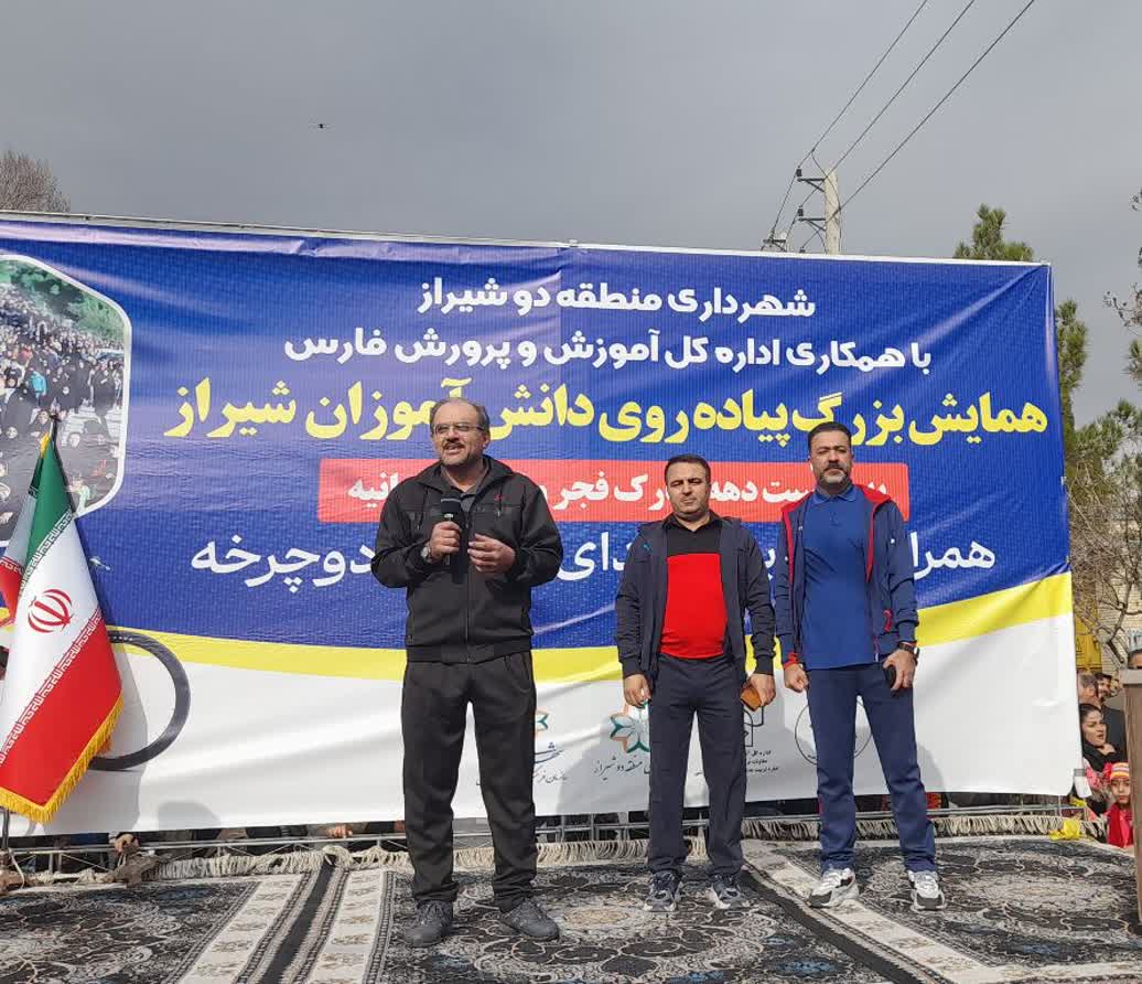 خلاقیت وشکوفایی ذهن،رفع اختلالات روانی و محبت ودوستی، دستاورد ورزش‌های همگانی به ویژه پیاده‌روی است