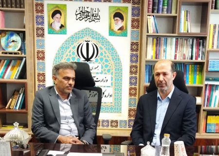 مدیرکل آموزش و پرورش فارس: کارت شناسایی دانش‌آموزان، عامل انگیزشی و هویت‌بخش برای آنان است