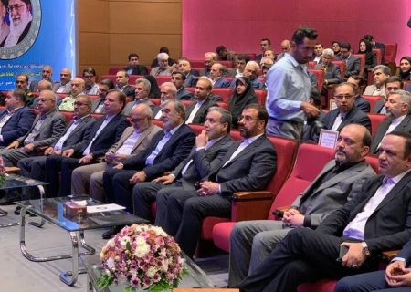نخستین نشست منطقه‌ای دیپلماسی استانی با حضور مقامات بلندپایه در شیراز آغاز شد