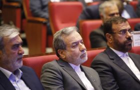 تحریم‌ستیزی از مسیر دیپلماسی منطقه‌ای؛ نخستین گام ایران برای موازنه‌سازی در خلیج فارس