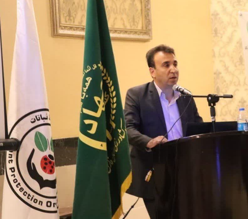راه‌اندازی ۴۱ ایستگاه پیش‌آگاهی در فارس برای مقابله با آفات کشاورزی / اولویت با پیشگیری و اطلاع‌رسانی به‌موقع