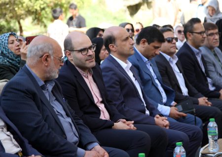 تعویض قرآن در دروازه قرآن شیراز؛ پیوندی دوباره میان هویت اسلامی، فرهنگ شیرازی و دهه کرامت