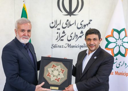 نشست مشترک شهردار شیراز و دبیرکل کمیسیون ملی یونسکو: تقویت جایگاه جهانی شیراز در دیپلماسی شهری