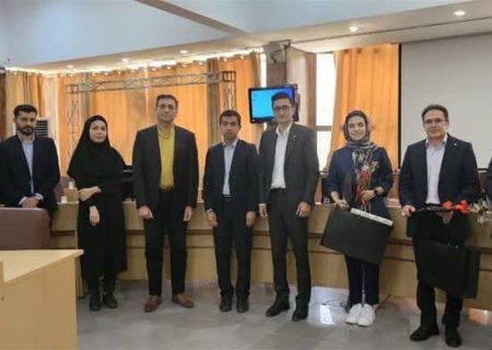 رؤسای دانشگاه علوم پزشکی شیراز و معاونت غذا و دارو: همکاری شرکت‌های پخش دارو با دانشگاه، تضمین‌کننده تأمین عادلانه دارو در فارس است