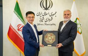 تأکید شیراز و شانگهای بر تقویت همکاری‌های شهری، گردشگری و حمل‌ونقل