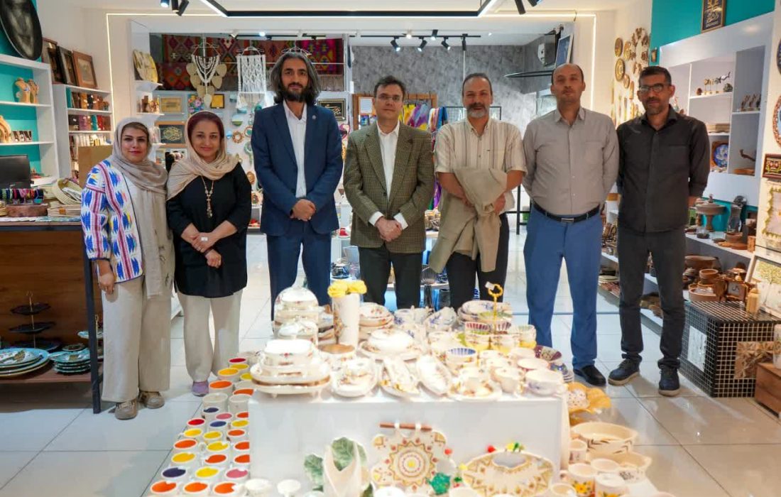 محصولات «ارم‌گالری» دانشگاه شیراز از مرز ۳ هزار گذشت