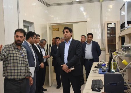 تأکید بر استفاده از ظرفیت‌های پژوهشی شیراز در حل چالش‌های صنعتی و زیست‌محیطی
