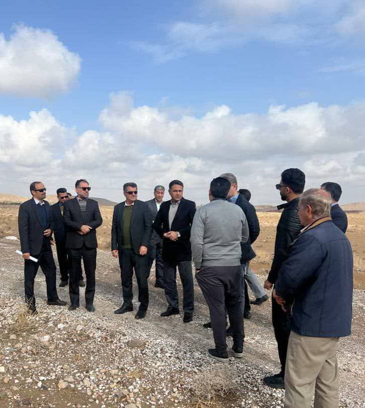 نشست هماهنگی احداث نیروگاه خورشیدی ۵۰ مگاواتی فسا؛ گام مؤثر در مسیر انرژی پاک و پایدار