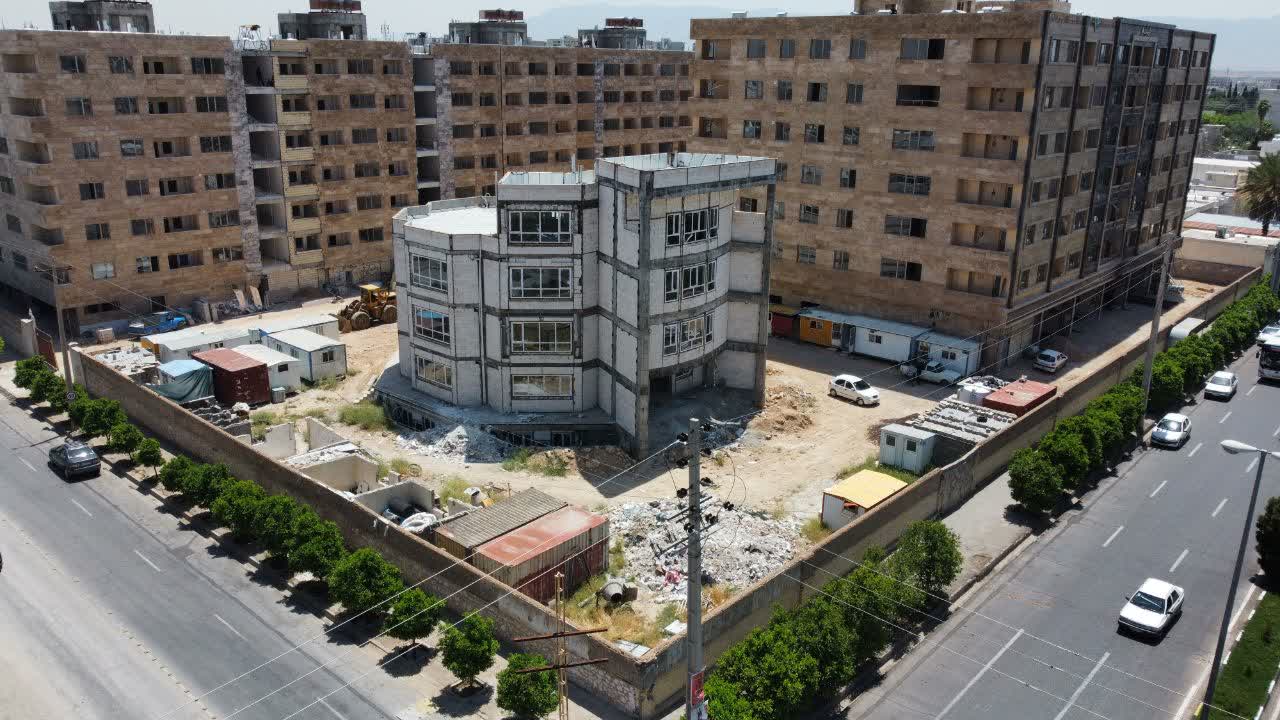 افتتاح ۲۴ پروژه عمرانی، ترافیکی و فرهنگی در منطقه ۱۱ شیراز / کتابخانه «فال اسیری» نماد عدالت فرهنگی جنوب شهر