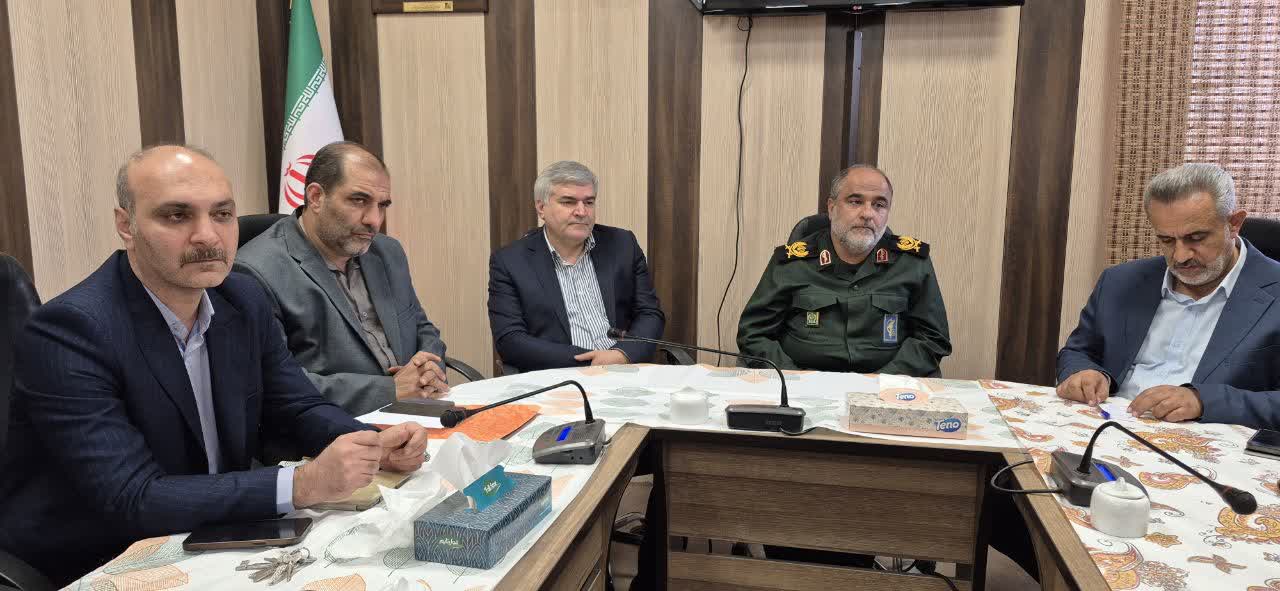 تشکیل جلسه ستاد پشتیبانی «جنگ رمضان» اصناف فارس با هدف جمع‌آوری کمک‌های اصناف