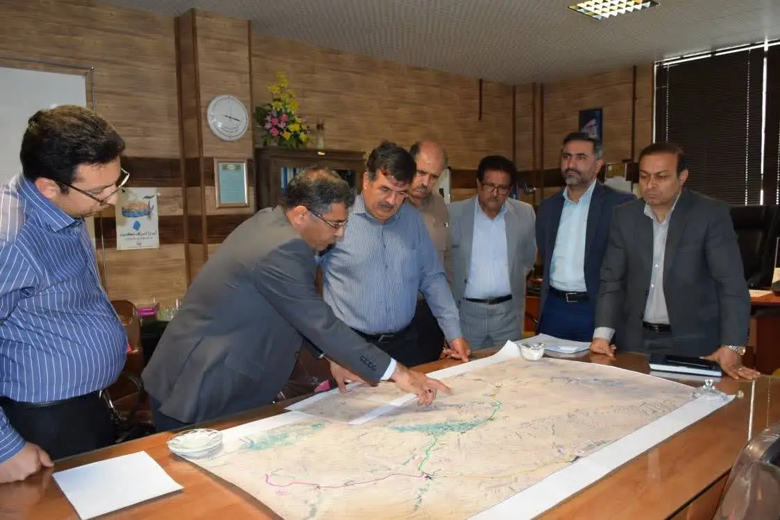 مدیر دفتر مدیریت بحران شرکت آب و فاضلاب کشور وضعیت آبرسانی به شهرستان فسا را بررسی کرد