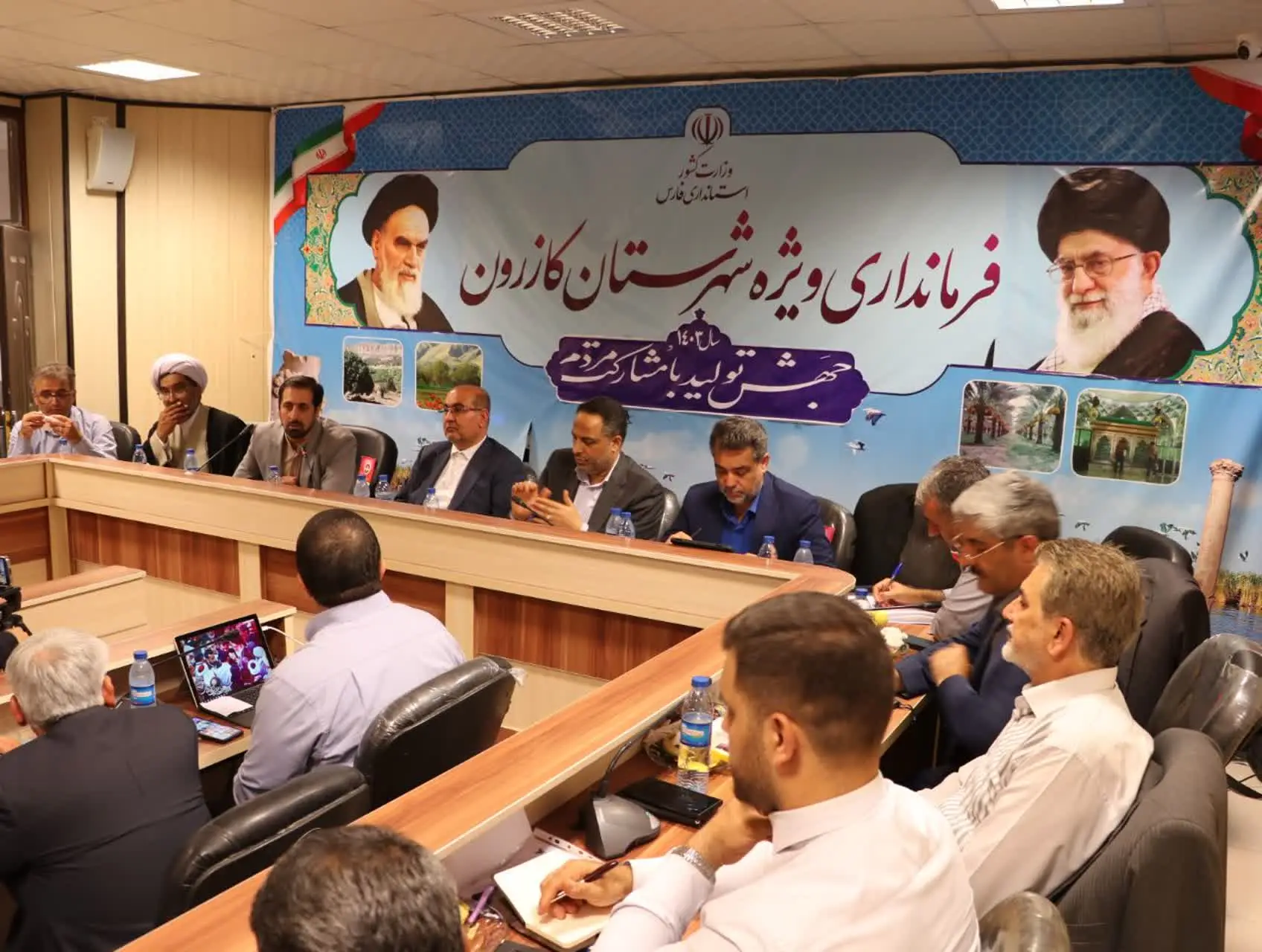 بازدید مدیر عامل شرکت مهندسی آبفا کشور از طرح های آب و فاضلاب در شهرستان کازرون(فارس)