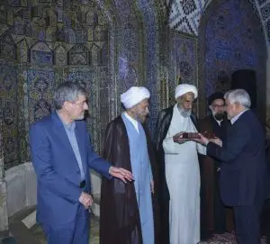 از مدیرکل کمیته امدادامام خمینی(ره)استان فارس تقدیر شد