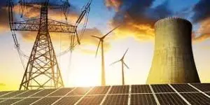 آمادگی واگذاری زمین به متقاضیان ساخت نیروگاه خورشیدی در فارس