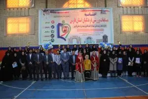 معلمان بانوی برتر ورزشکار فارس در دو رشته بدمینتون و تنیس روی میز معرفی شدند