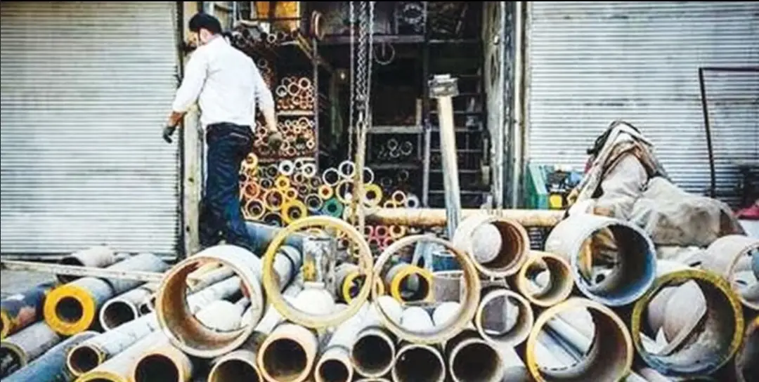 انتقال مشاغل مزاحم و خروج واحدهای آلاینده اولویت مدیریت شهری شیراز است