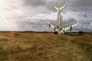 جزئیات سقوط هواپیمای سوخو-۲۲ در نزدیکی دریاچه پریشان کازرون