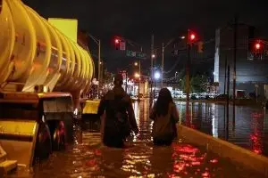 سیل در نیویورک یک قربانی گرفت/ چند نفر مفقود شدند