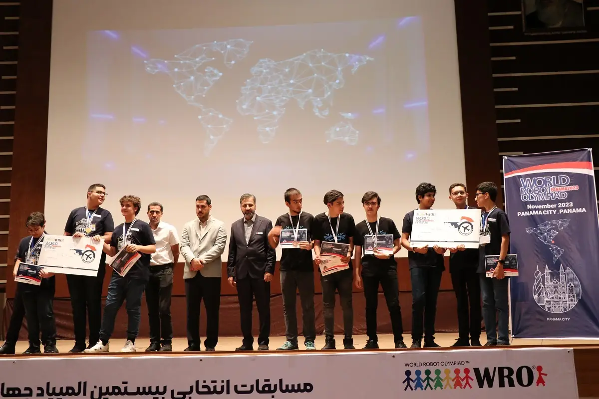 راهیابی۶ تیم از شیراز به المپیاد جهانی رباتیک پاناما ۲۰۲۳