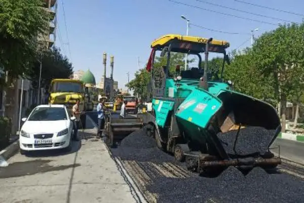 زیرسازی و آسفالت بیش از ۲۴۰ هزار متر مربع از معابر شهر صدرا در سال گذشته