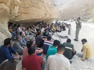 شکارچیان “خوزی” اسلحه بر زمین گذاشتند