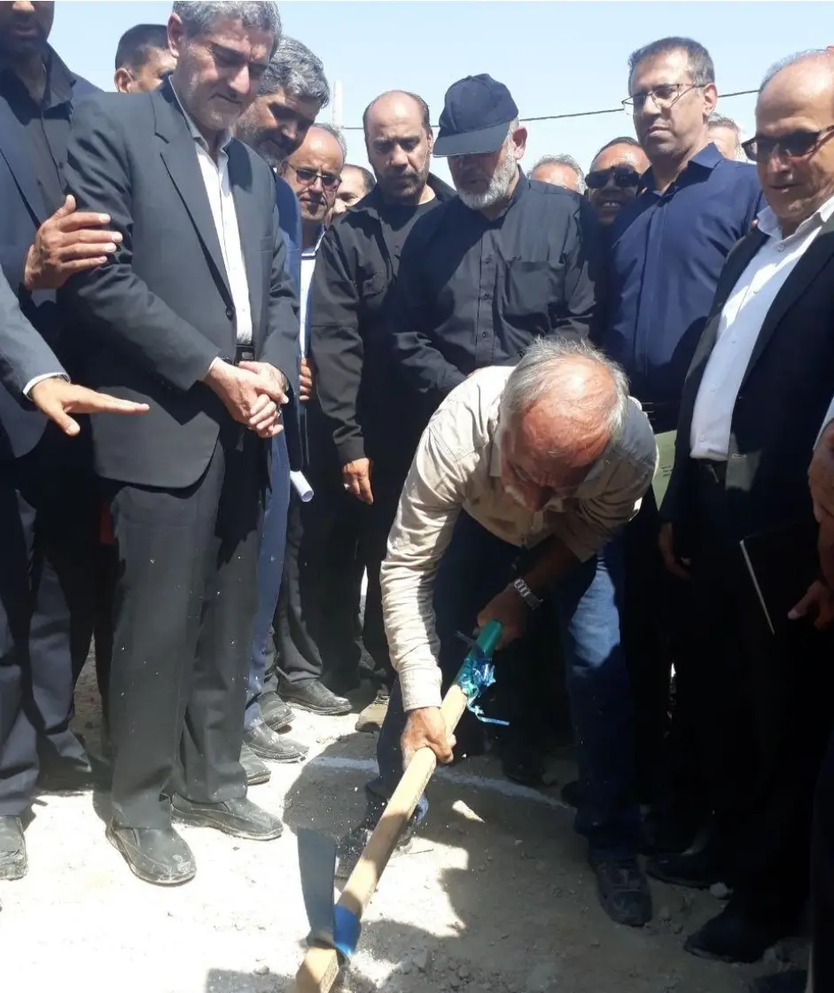 آغاز بازسازی خانه‌های زلزله زدگان اوز