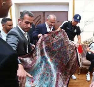 هدیه ویژه باشگاه پرسپولیس به رونالدو و مانه