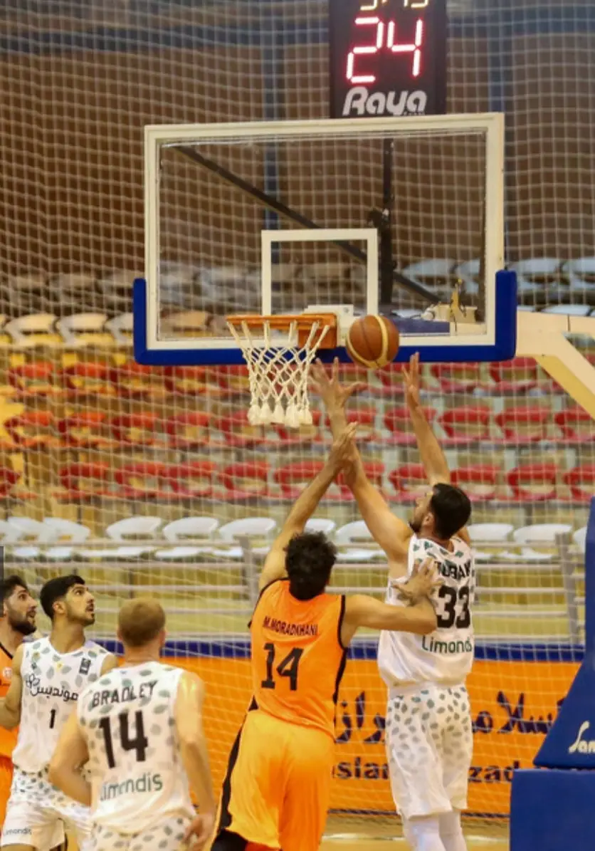 پیروزی تیم بسکتبال لیموندیس فارس