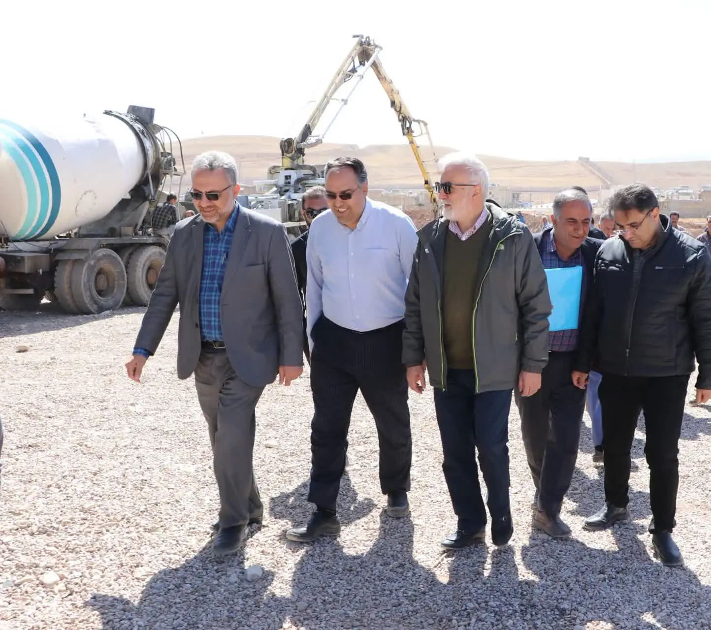 مدیریت شهری از عملیات اجرایی پل شهدای مهدی‌آباد و محور جنوبی بلوار نواب صفوی بازدید کرد