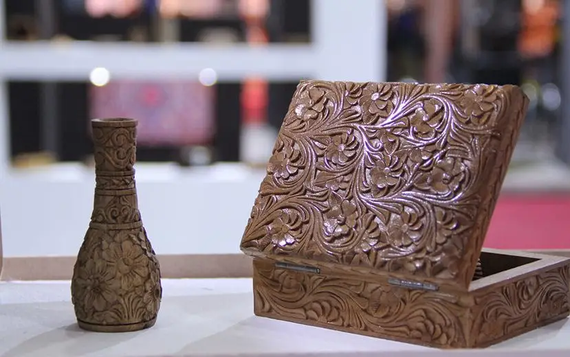 «هشتمین دوره داوری مهر اصالت ملی صنایع دستی در فارس؛ فرصت جدید هنرمندان برای کسب معتبرترین نشان کیفیت»