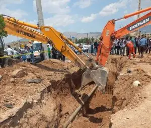 فوت ۲ کارگر در حادثه عملیات لوله‌گذاری دفع آب‌های سطحی در شیراز
