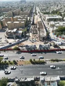 پایان عملیات تیرگذاری در تقاطع غیرهمسطح قائم-رحمت-احمدی/ بهره‌برداری زودهنگام از پروژه‌های عمرانی شهرداری شیراز تبدیل به یک رویه شده است