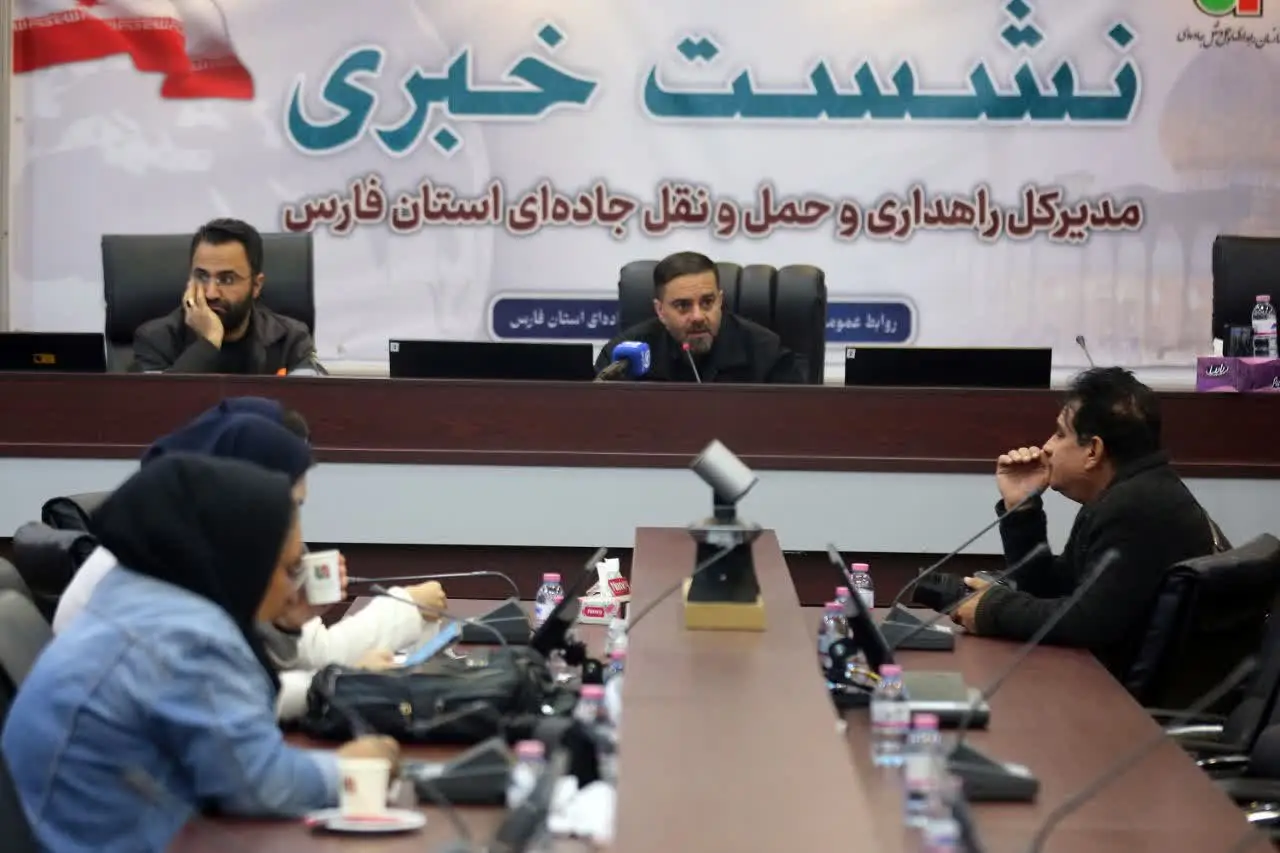 بهره برداری از ۵۲ پروژه با اعتباری بالغ بر  ۱ هزار و ۷۲۹ میلیارد تومان پروژه راهداری و حمل و نقل در استان فارس