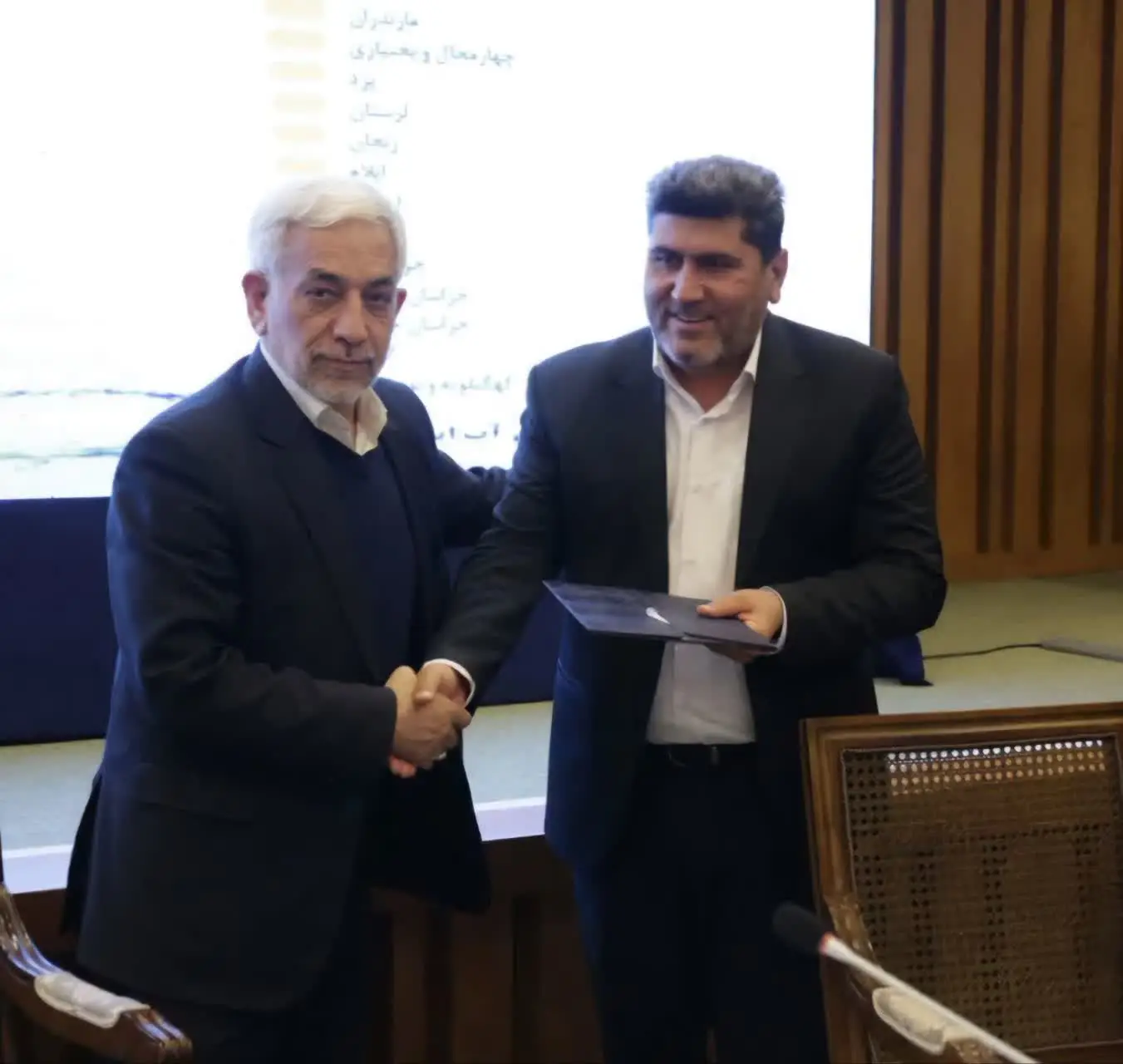 کسب رتبه عالی توسط آب منطقه‌ای فارس  در اجرای طرح احیاء و تعادل بخشی آب‌های زیرزمینی