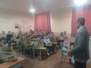 ترویج فرهنگ استاندارد در بین دانش آموزان دبستان شهدای ارتش