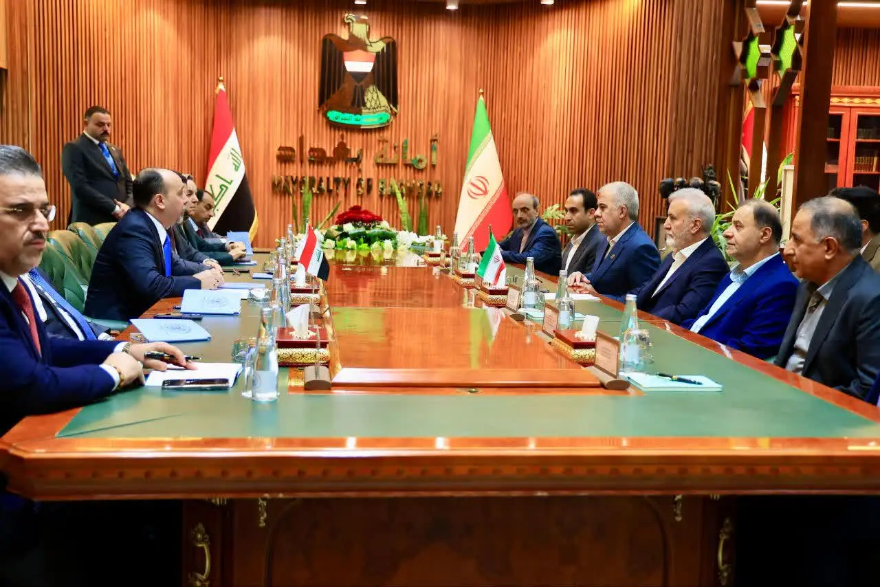 نگاه جامع به جنبه‌های مختلف توسعه شهری و ارتقای جایگاه بین‌المللی شیراز از اولویت‌های مهم مدیریت شهری