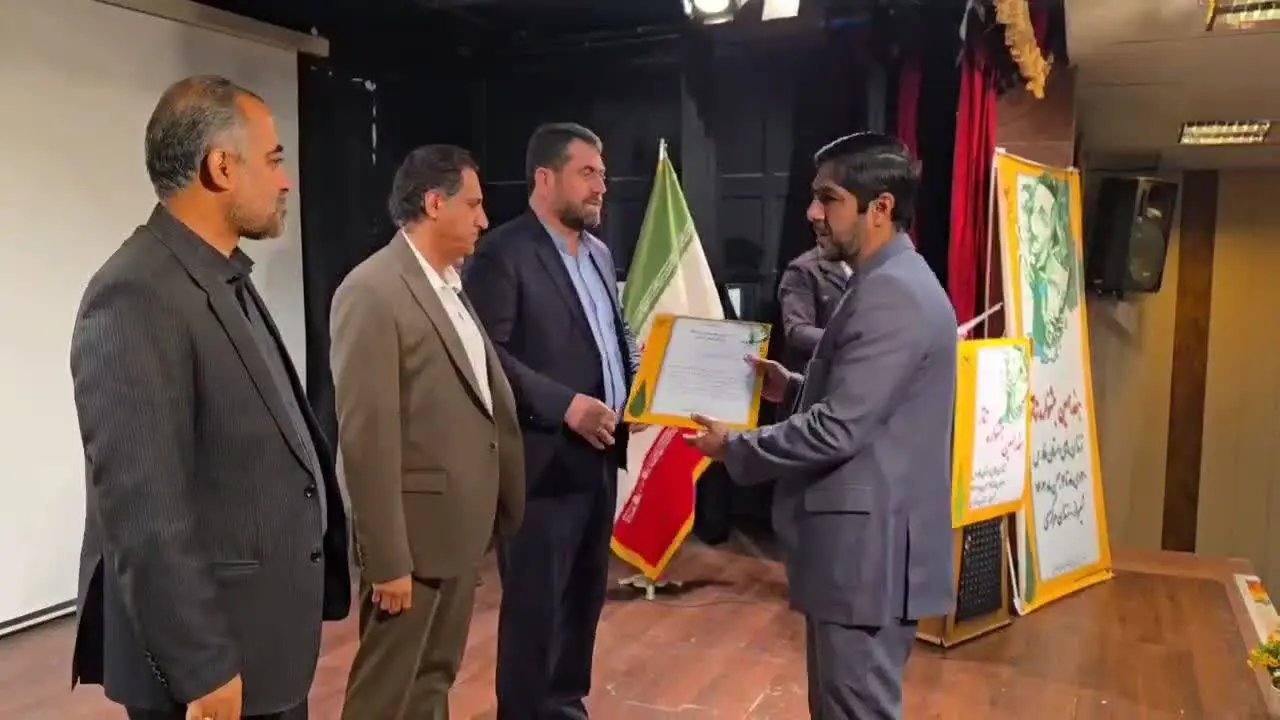 هفدهمین جشنواره تئاتر زندانی‌های استان فارس با معرفی برگزیدگان به کار خود پایان داد