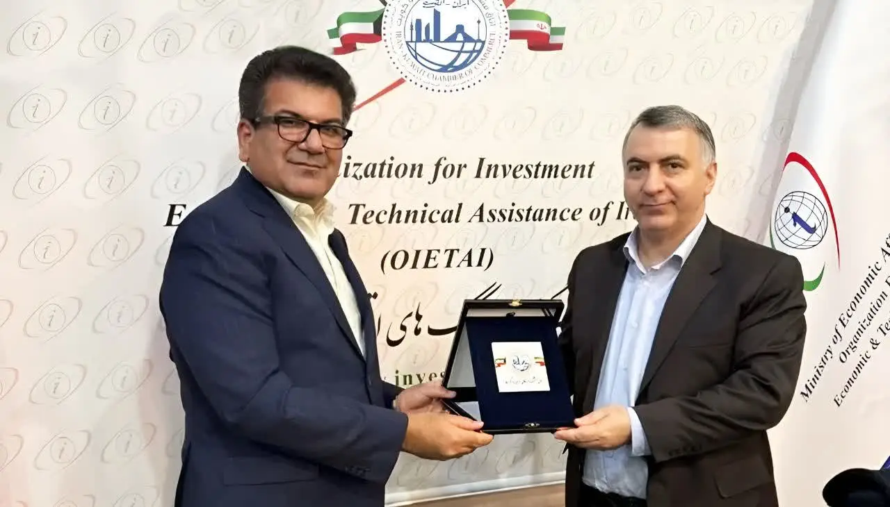 دیپلماسی فعال اقتصادی، راهکاری مناسب برای جذب سرمایه گذار و خروج از بحرانهای تجاری است.