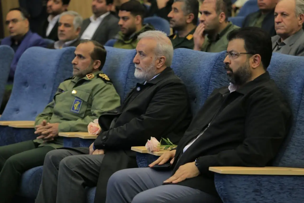 ما همواره در شهرداری شیراز به دنبال مکتبی برای توسعه و پیشرفت هرچه بیشتر کلان‌شهر هستیم